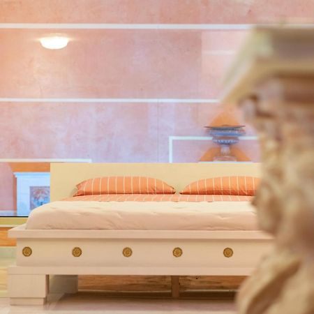 Alli Meria Unique Room With Indoor Pool & Attic מראה חיצוני תמונה