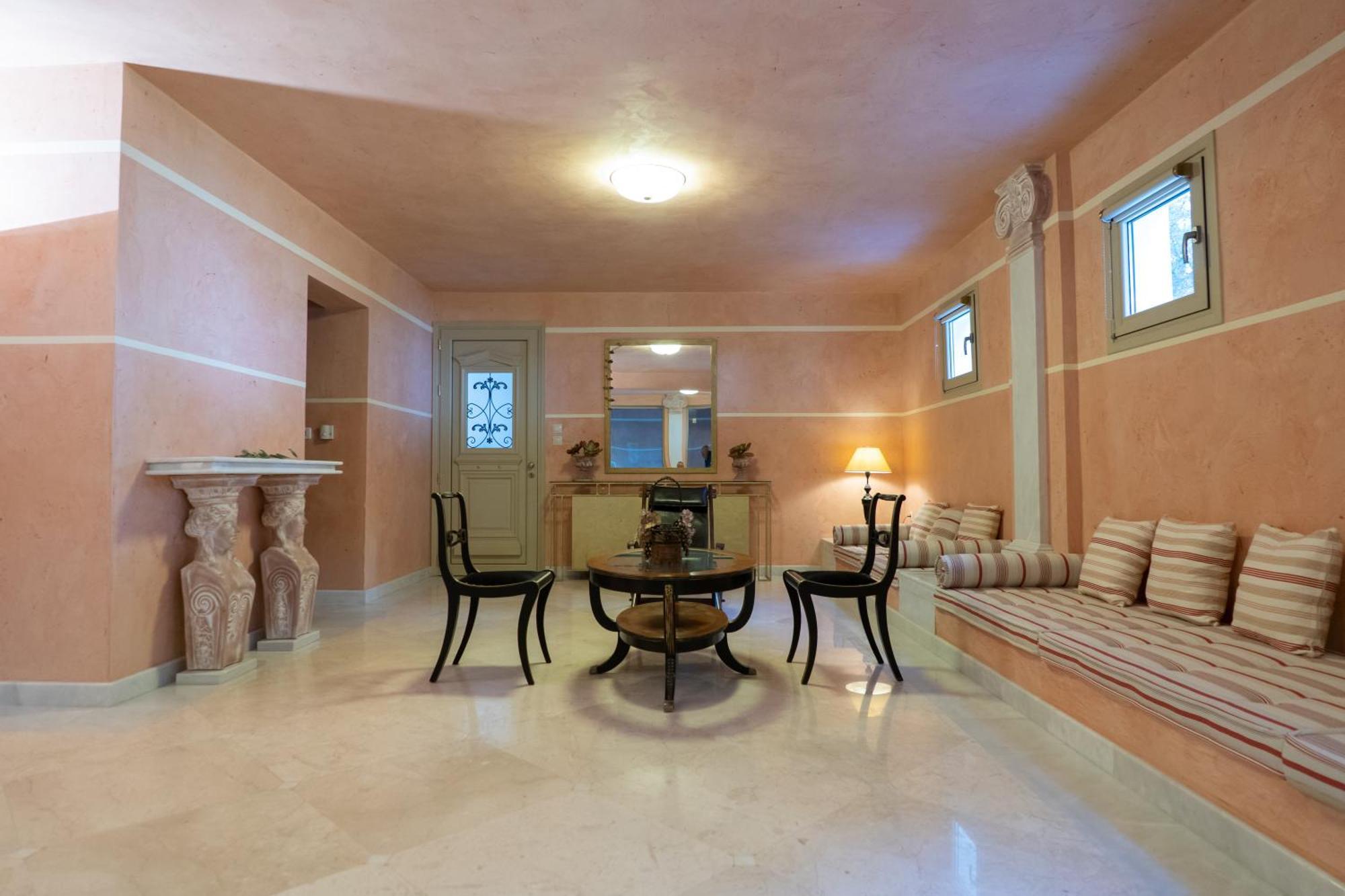 Alli Meria Unique Room With Indoor Pool & Attic מראה חיצוני תמונה